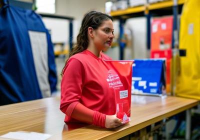 破解小批量定制困局：柔性供应链如何实现1个起订